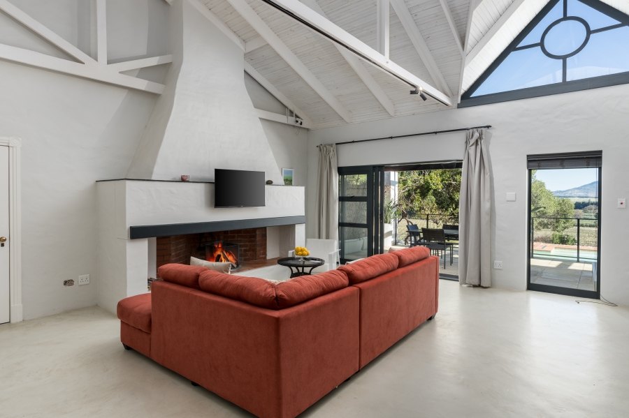 7 Bedroom Property for Sale in Franschhoek Rural Western Cape